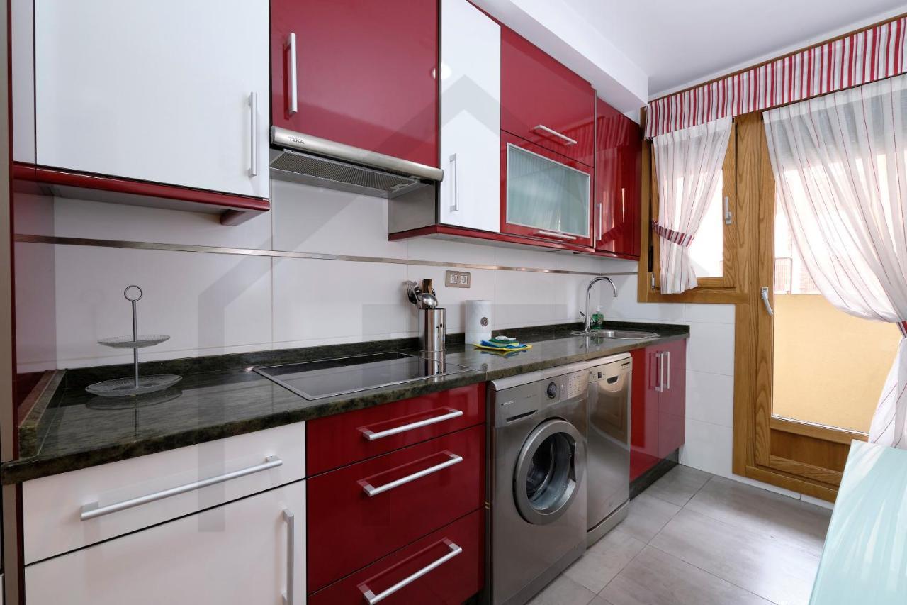 Apartamento Candelaria - Lujo A Un Paso Del Centro Oviedo Exterior photo